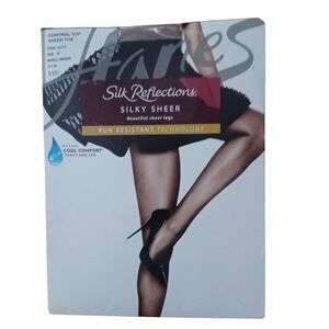Hanes Silk Reflections Silky Sheer Control Top Pantyhose Barely There Size EF